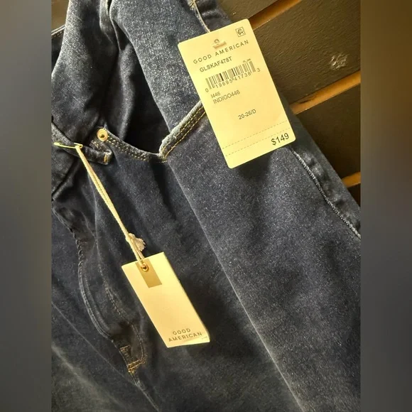 Good American Good Leg Skinny Jean